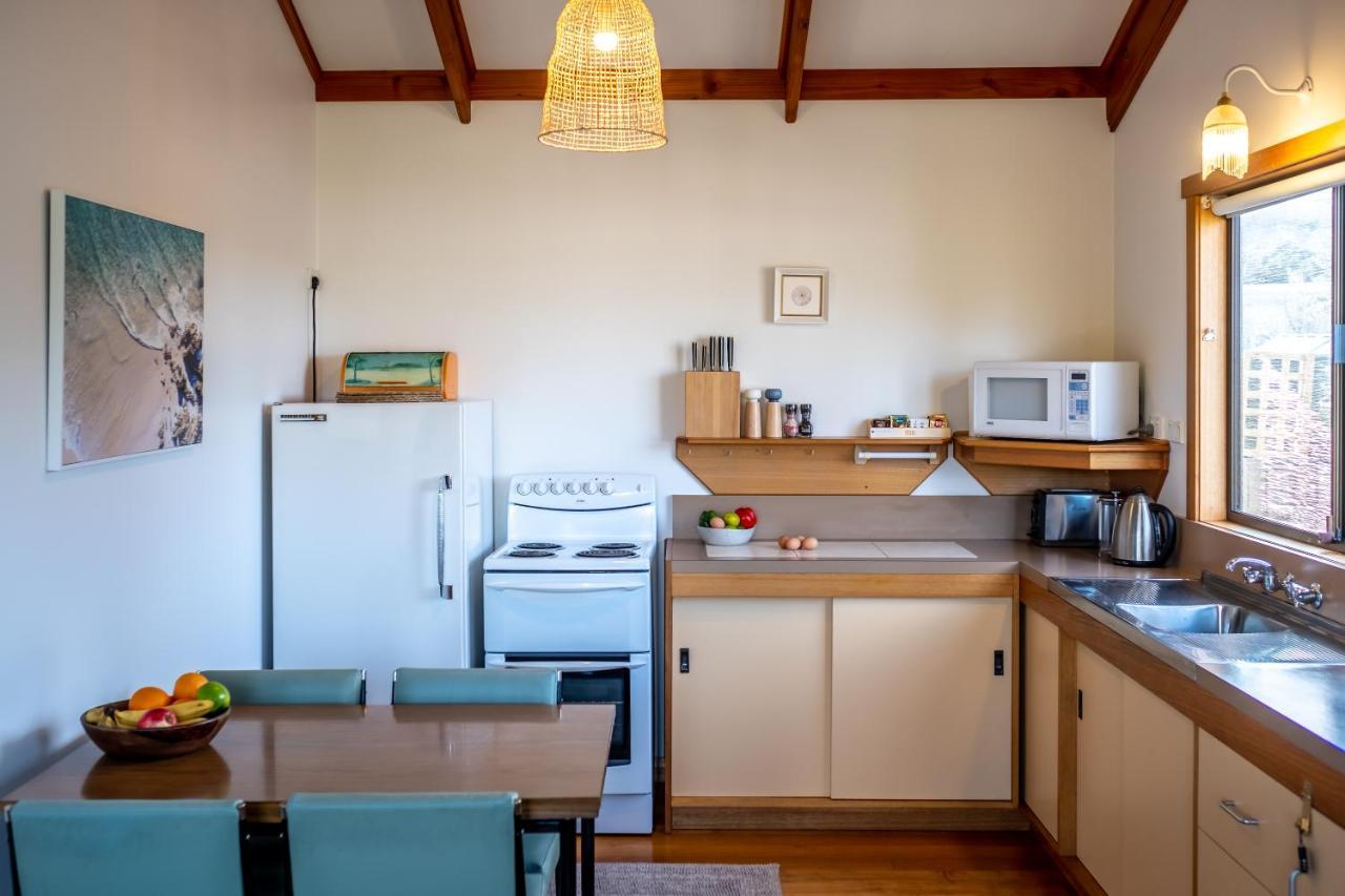 The Summer Shack - Freycinet Holiday Houses Коулс Бей Екстериор снимка